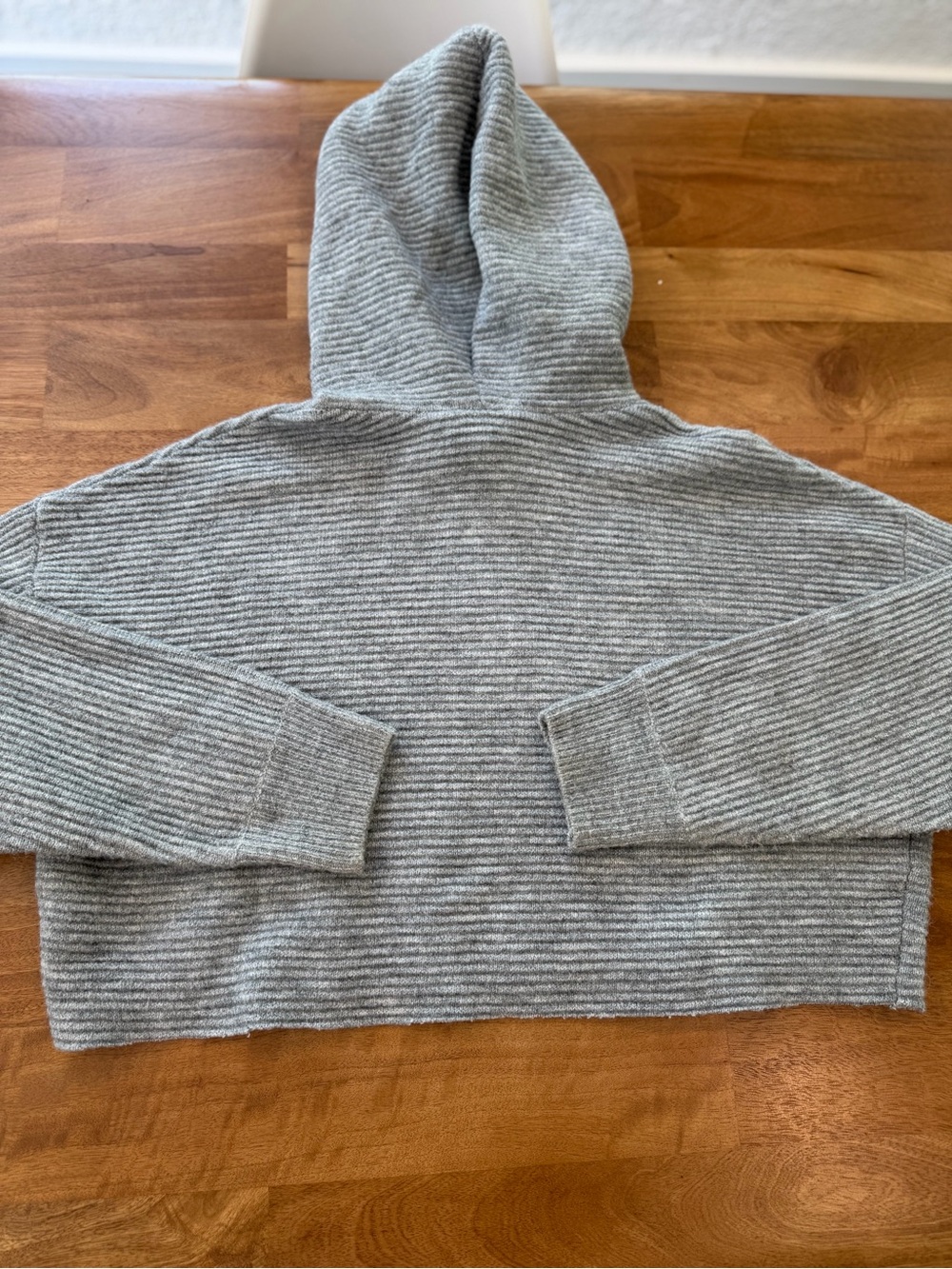 Calia Gray Ribbed Hooded Women’s Cropped Sweater Size Medium - Picture 9 of 10